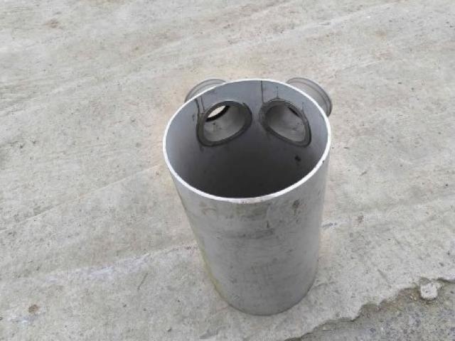 Chambre de visite 30 cm : 10 €