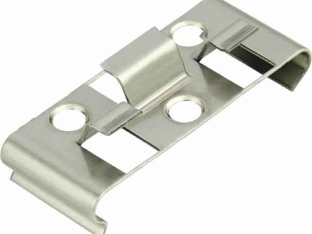 Clip de montage en acier inoxydable 25 unités : 23 €