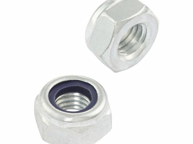 Ecrou Frein M3 Acier zingué : 1000 pièces : 11 €