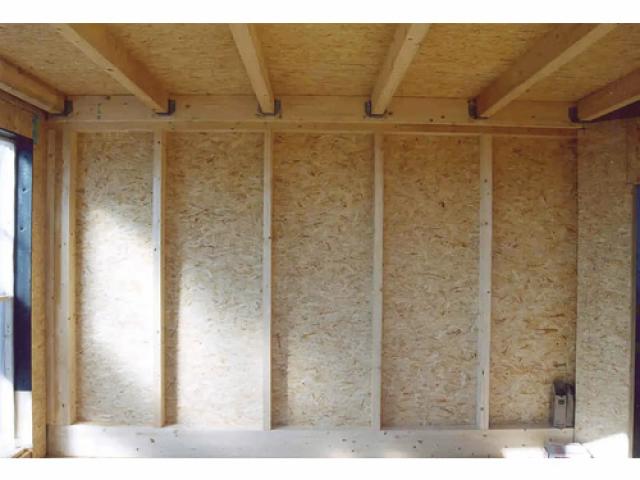 OSB Panneau de pose OSB3 2050x625x25 mm E1 : 10,50 € M²