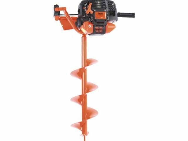 Set de tarière Fuxtec FX-EB152  ; 215 €