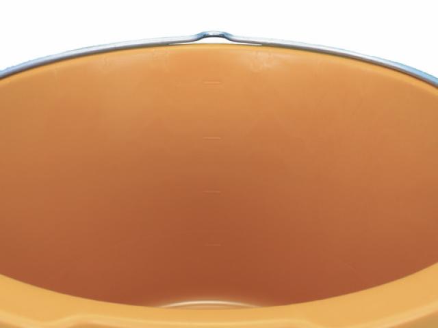 Bac à mortier Pro robuste orange, manipulé par une grue, Ø 51 40 l :  16 € pièce