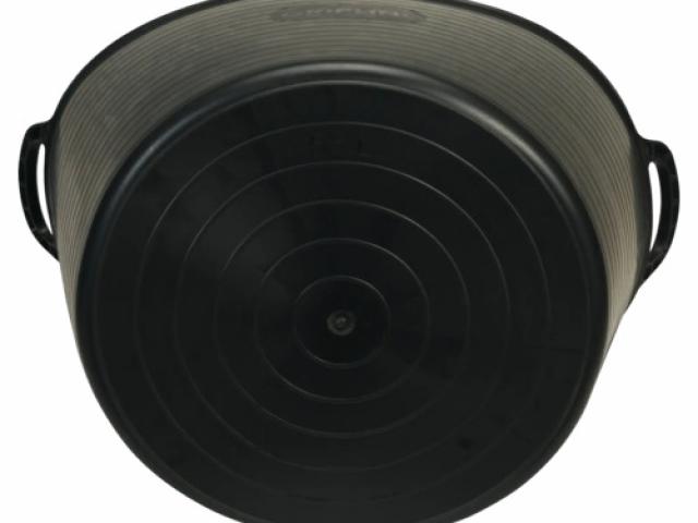 Panier de jardin 25 l Gripline plastique noir : 7 € Pièce