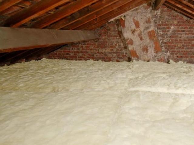 Rouleaux laine de verre combles perdus ISOVER 040 kraft, Ep.200mm, : 9,50 € M²