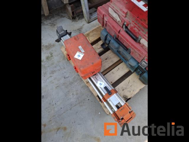 Mire de chantier avec trépied Nedo N24 :  70 €